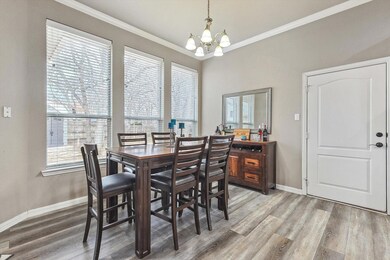 317 Frazier Dr, Hurst, TX 76053 - photo 7