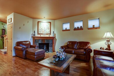 19478 Hollygrape Street-2