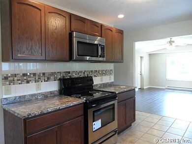 Other Diamond cabinets in the kitchen