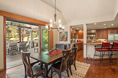 Dining & Kitchen