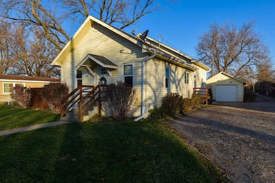 615 North St, Cambridge, NE 69022 - photo 3