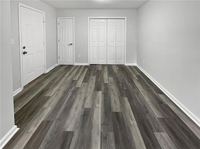 1005 Winter Side Ln unit 2, Atlanta, GA 30349 - photo 5