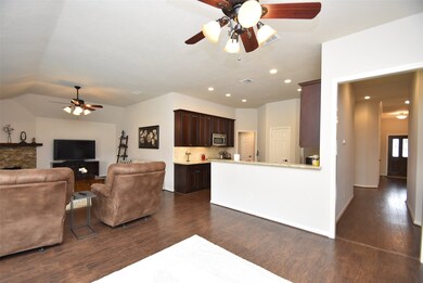 16223 Shining Rock Ln, Houston, TX 77095 - photo 6