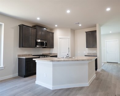 2521 Grace St, Bay City, TX 77414 - photo 6