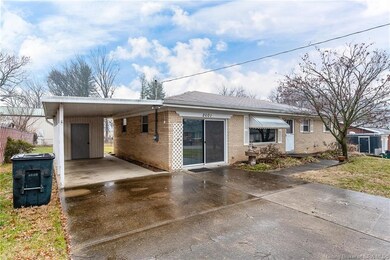 2001 Mary Lee Dr, New Albany, IN 47150 - photo 4