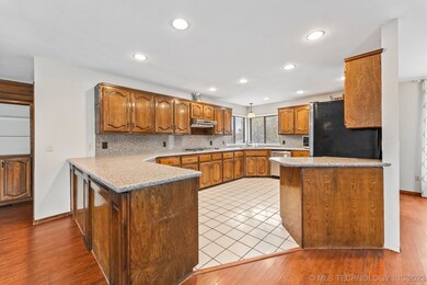 3308 Westgreen Way, Sapulpa, OK 74066 - photo 7