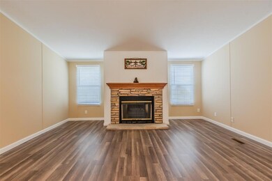 4401 Kristy Ct, Granbury, TX 76049 - photo 6