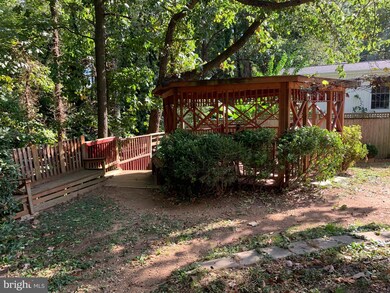 12727 Brewster Cir, Woodbridge, VA 22192 - photo 2