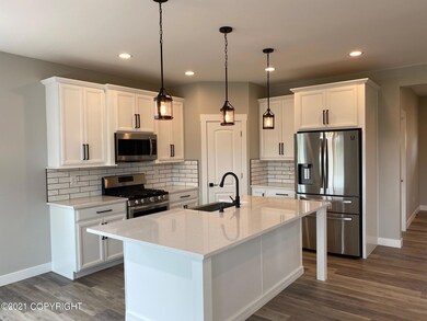 PHOTO SIMILAR KITCHEN