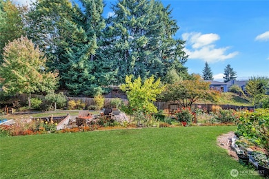 25319 Meridian Ave E, Graham, WA 98338 - photo 7