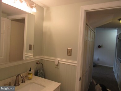 107 Kittery Ct unit 7B, Sellersville, PA 18960 - photo 7