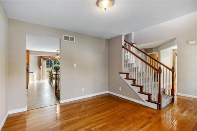 49 Annebriar Dr, Maryville, IL 62062 - photo 4