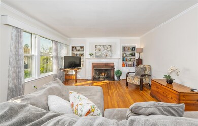 528 Locust Ave, Waynesboro, VA 22980 - photo 3