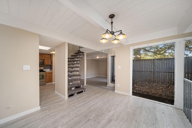 5475 Worthington Forest Place E unit 5475, Columbus, OH 43229 - photo 5