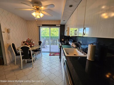 B33B5781-B7B5-413B-8632-619B10D5C48A