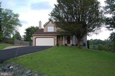 11801 Clarence Dr, Fredericksburg, VA 22407 - photo 2
