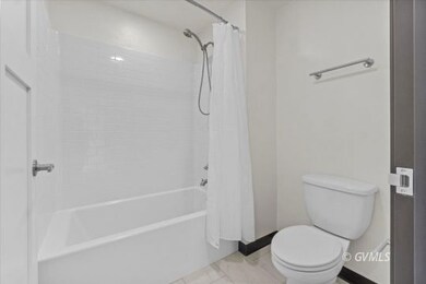 1879 W Peppertree Dr unit C13, Safford, AZ 85546 - photo 5