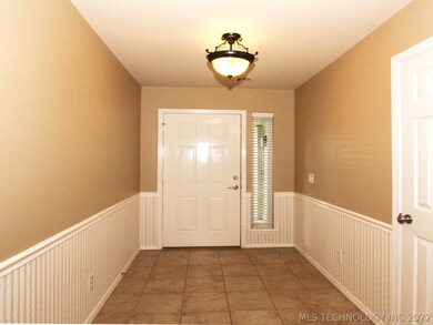 4309 S Narcissus Ave, Broken Arrow, OK 74011 - photo 3