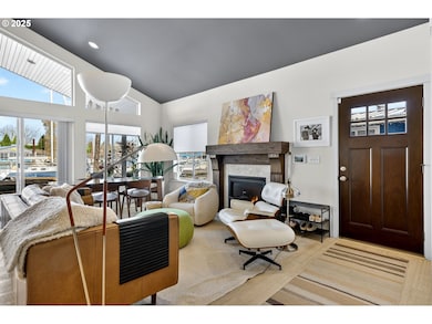 173 NE Bridgeton Rd unit 14, Portland, OR 97211 - photo 4