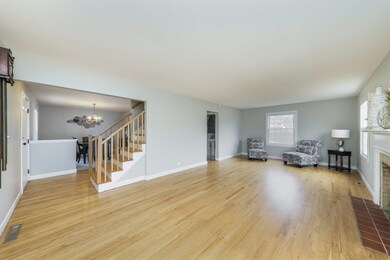 4345 Hoover St, Rolling Meadows, IL 60008 - photo 4