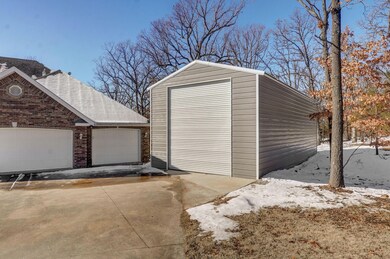 3947 N Williams Ave-4