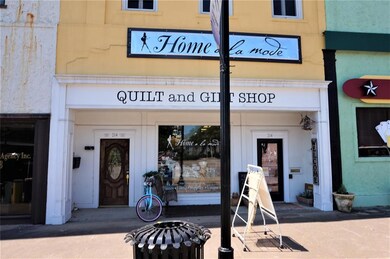 214 W Main St unit 202, Denison, TX 75020 - photo 3