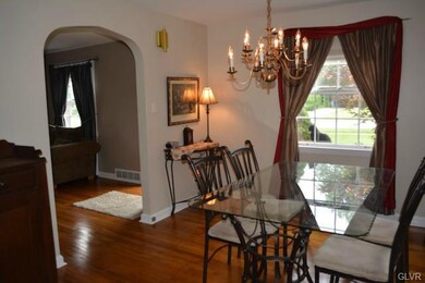 2430 W Highland St, Allentown, PA 18104 - photo 5