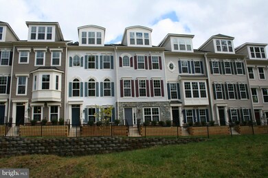 11908 Weybridge Ln, Germantown, MD 20876 - photo 2