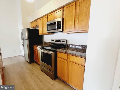 3570 Sherbrooke Cir, Woodbridge, VA 22192 - photo 7