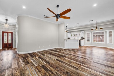 2110 Troon Dr, Alvin, TX 77511 - photo 7