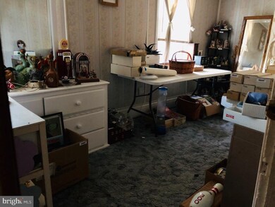 3946 Lincoln St, Chambersburg, PA 17202 - photo 6