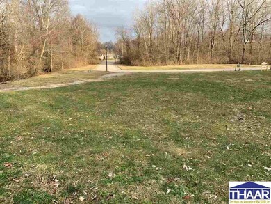 2529 Eisenhower Ln, Terre Haute, IN 47803 - photo 6