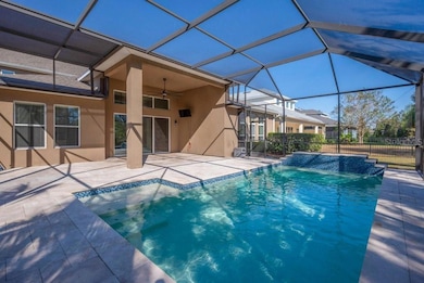 15607 Sunset Run Ln, Lithia, FL 33547 - photo 2