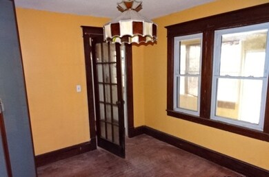 202 Northampton Ave, Springfield, MA 01109 - photo 5