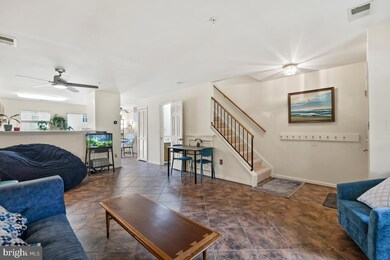 1458 Flatwood Ct unit 1458, Crofton, MD 21114 - photo 6