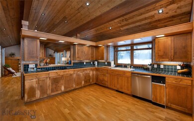 2122 Fairway Dr, Bozeman, MT 59715 - photo 7