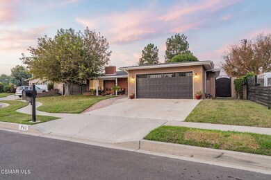 761 Lyons Ct, Simi Valley, CA 93065 - photo 4