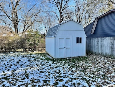 8204 N Tahoe Dr, Muncie, IN 47303 - photo 6