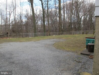 20 Parkwind Ct, Parkville, MD 21234 - photo 4