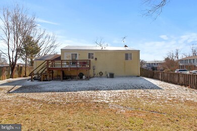 4404 Hillside Ct, Alexandria, VA 22306 - photo 6