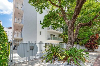 1519 Drexel Ave unit 402, Miami Beach, FL 33139 - photo 3
