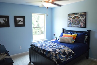 HNR_Mackenzie 2_Bed 3