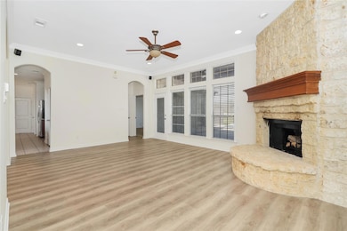 195 Lost Oak Dr, Azle, TX 76020 - photo 7