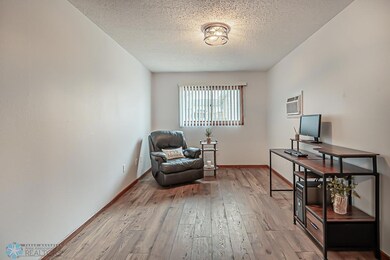 2008 29th Ave S, Fargo, ND-45.jpg