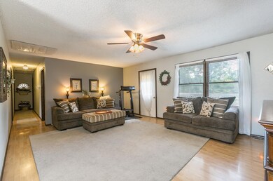 113 Mills Rd, Nixa, MO 65714 - photo 3