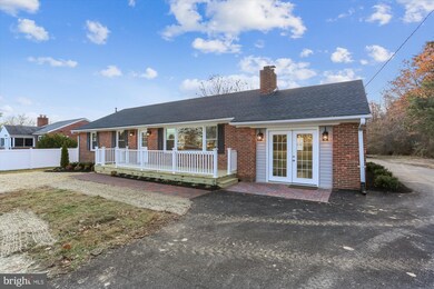 15722 Columbia Pike, Burtonsville, MD 20866 - photo 2