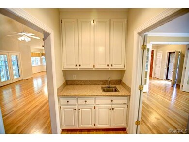 Wet bar
