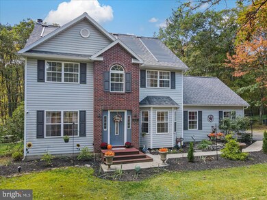 1211 Shogun Dr, Effort, PA 18330 - photo 2