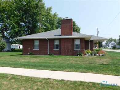 300 Union St, Archbold, OH 43502 - photo 2