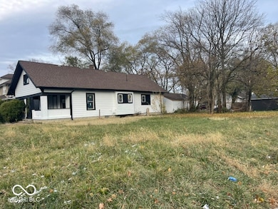 605 N Gray St, Indianapolis, IN 46201 - photo 2